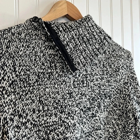 Chaps sweater black and white women size large soft 12% angora rabbit hair - Picture 9 of 11